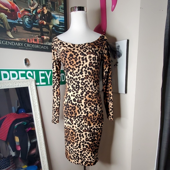 Fashion Nova Dresses & Skirts - Bodycon Fashion Nova club Dress